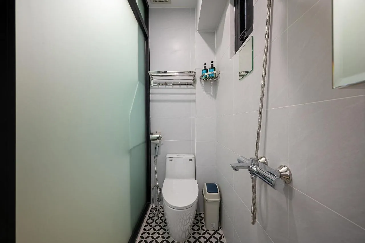Cozrum Homes - Kena House Ho Chi Minh City Apartment