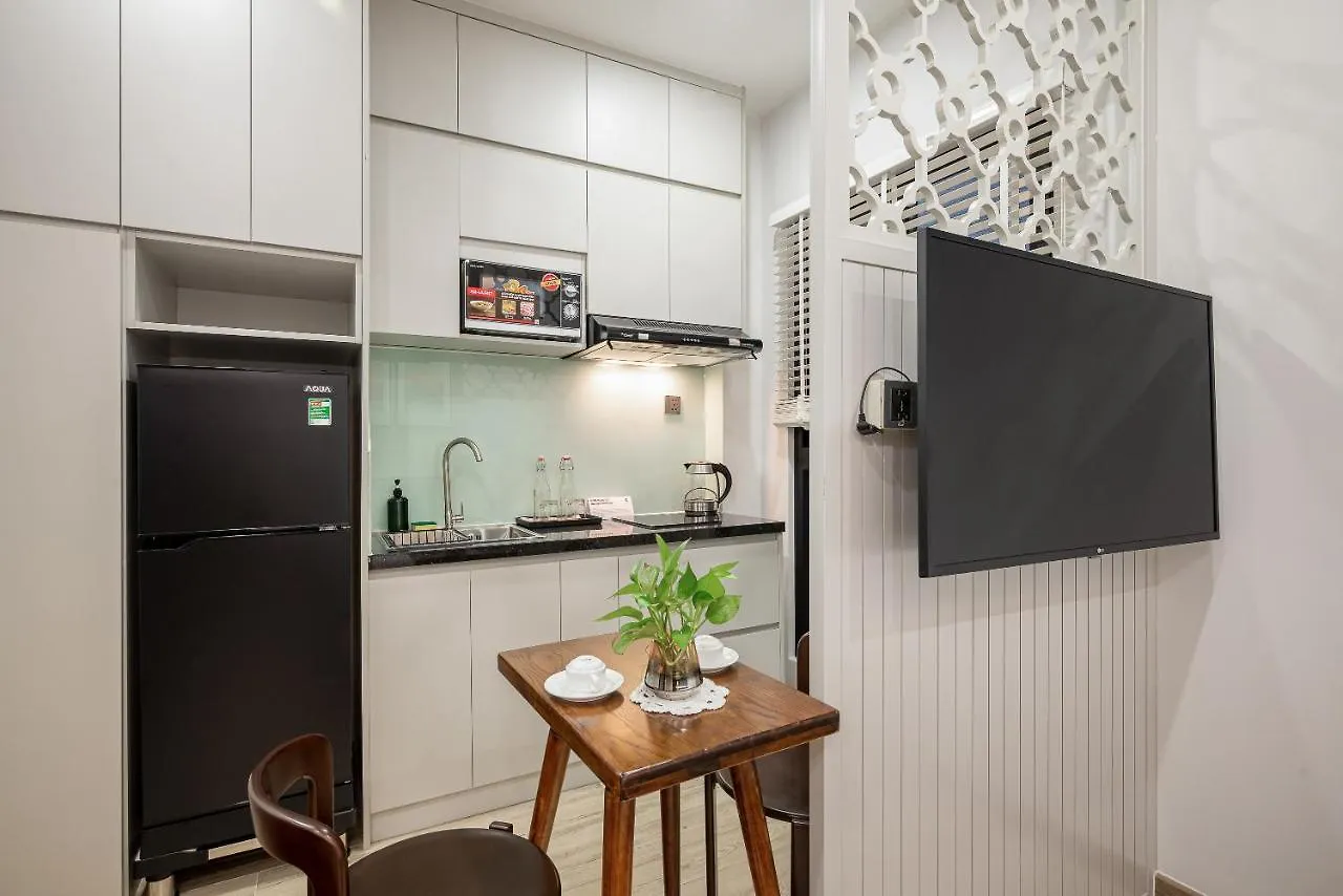 Cozrum Homes - Kena House Ho Chi Minh City Apartment
