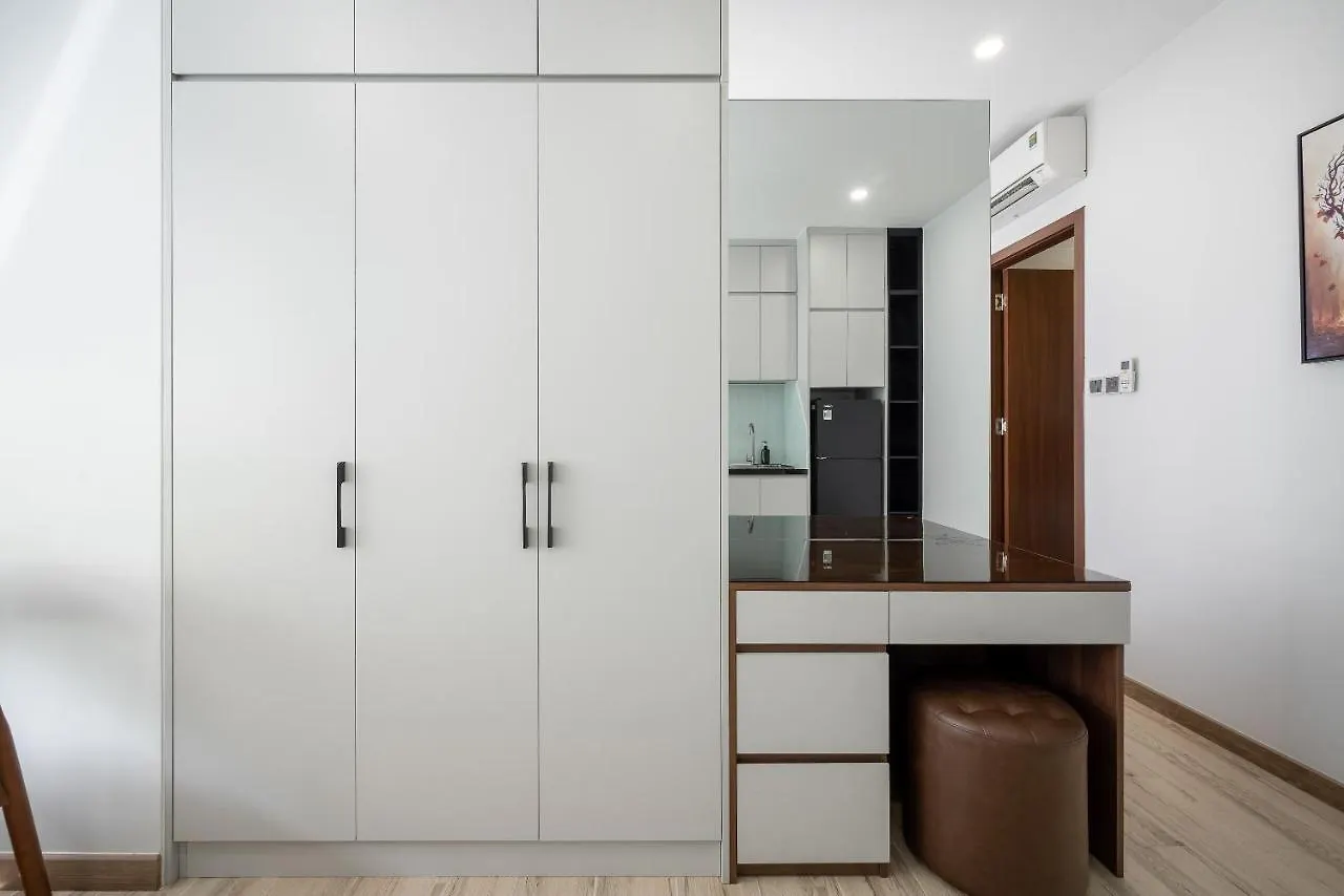 Cozrum Homes - Kena House Ho Chi Minh City Apartment